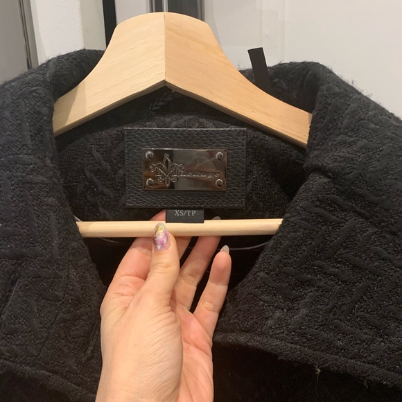 ▪️MACKAGE▪️ black wool coat. - Picture 3 of 4